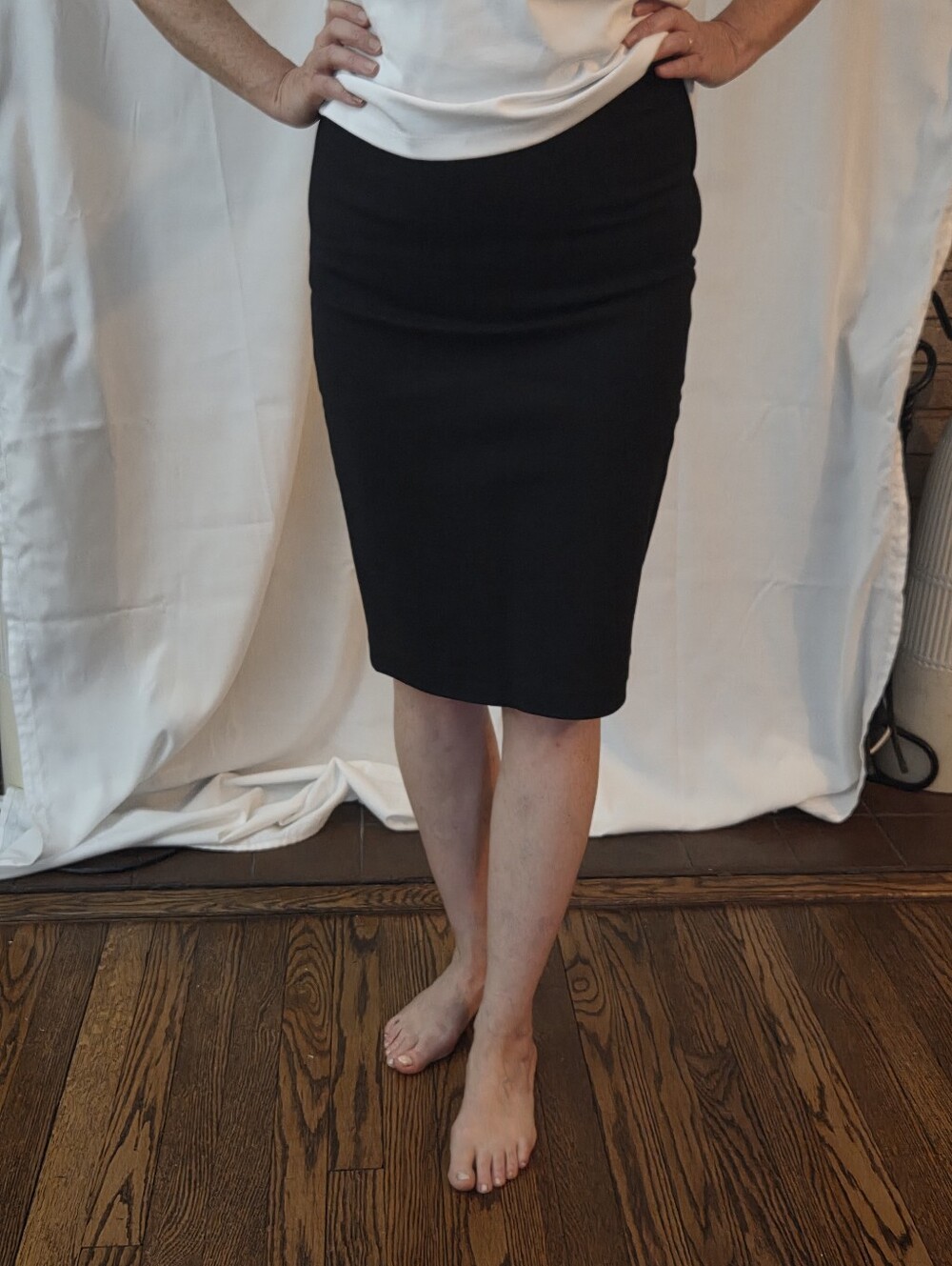 Zara Black Fitted Pencil Skirt